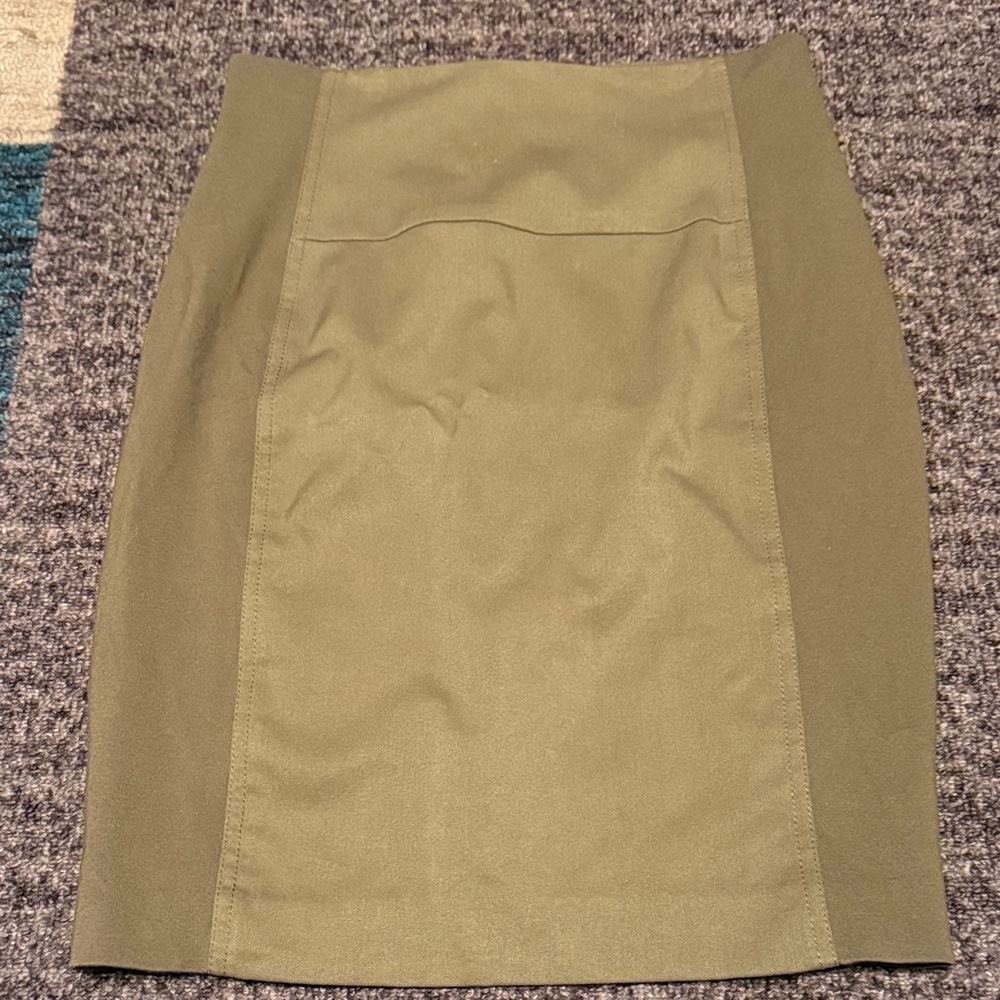 Bebe Olive Pencil Skirt Size 6